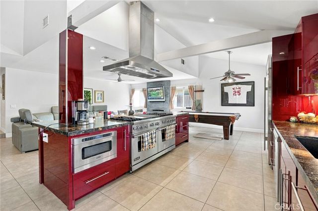24382 Corta Cresta, Lake Forest, CA 92630