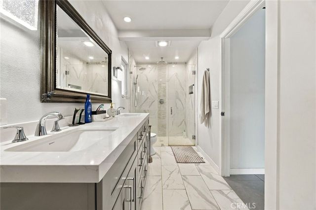 24382 Corta Cresta, Lake Forest, CA 92630