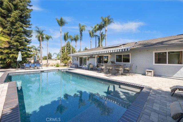 24382 Corta Cresta, Lake Forest, CA 92630
