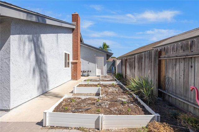 24382 Corta Cresta, Lake Forest, CA 92630