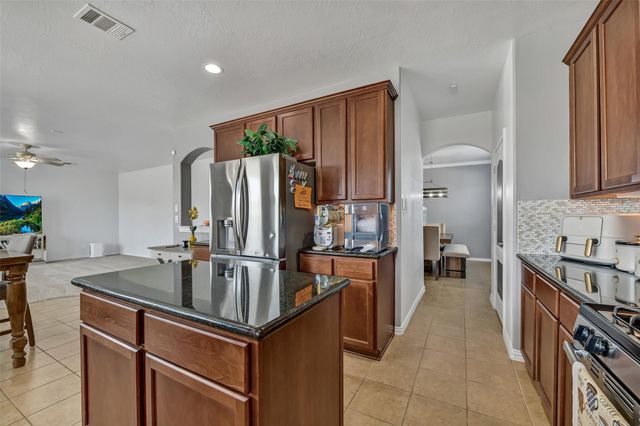 410 Havenstone Lane, La Marque, TX 77568