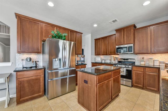 410 Havenstone Lane, La Marque, TX 77568