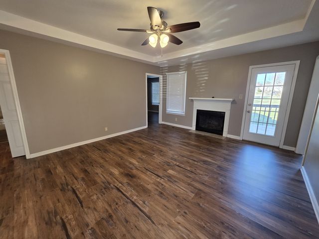 1238 Marla Dr, Clarksville, TN 37042