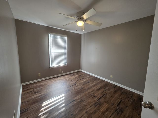 1238 Marla Dr, Clarksville, TN 37042