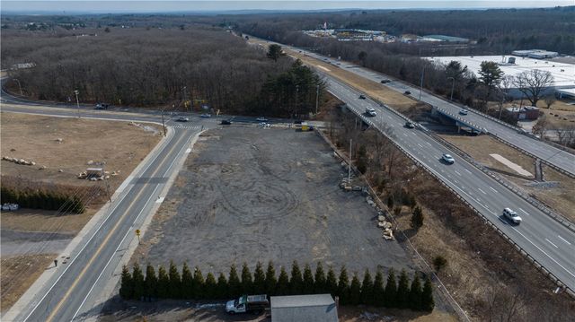 1835 Plainfield Pike Pike, Johnston, RI 02919