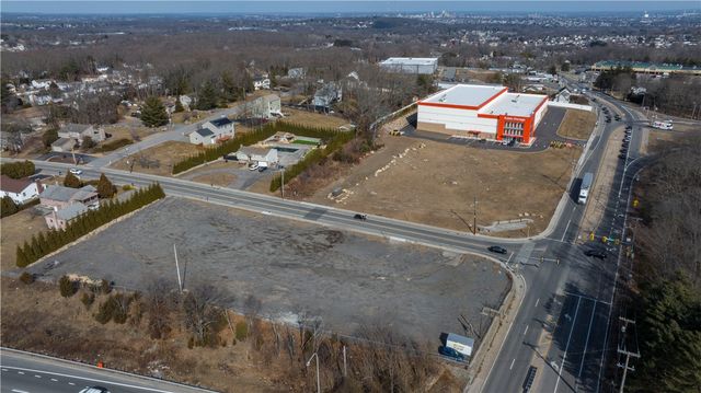 1835 Plainfield Pike Pike, Johnston, RI 02919