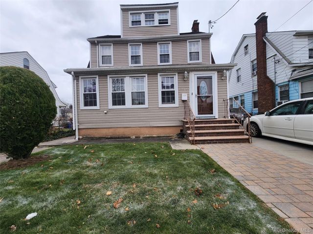 19614 104th Avenue, Saint Albans, NY 11412
