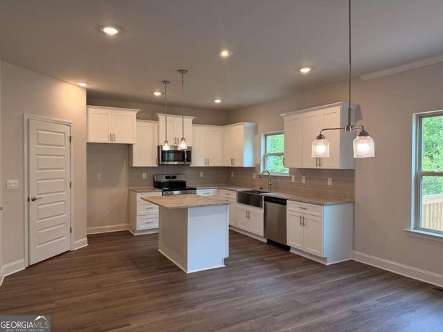 484 Magnolia Grove Place, Cornelia, GA 30531