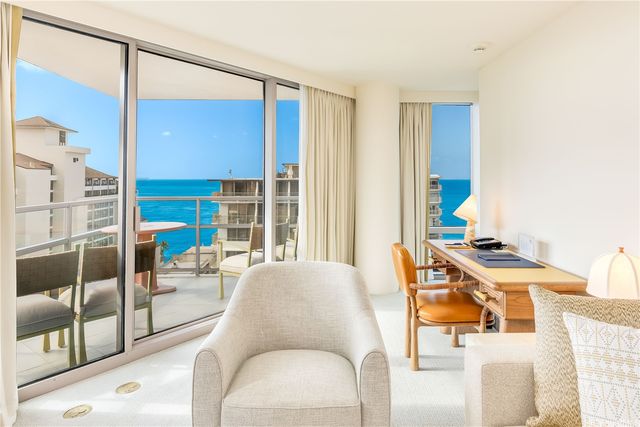 223 Saratoga Road 1622, Honolulu, HI 96815