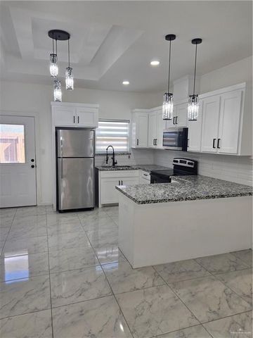 900 N Woodson Avenue 1, Edinburg, TX 78541