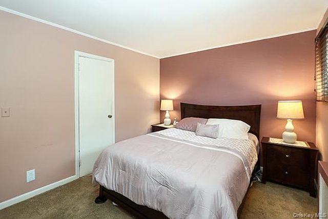 530 Coolidge Avenue, Rockville Centre, NY 11570