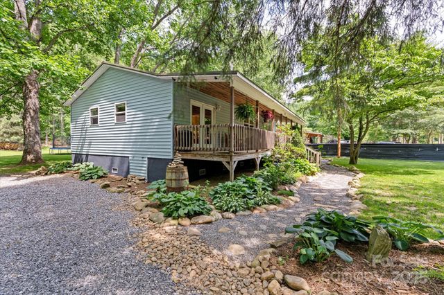 23 Mountain Meadow Lane, Canton, NC 28716