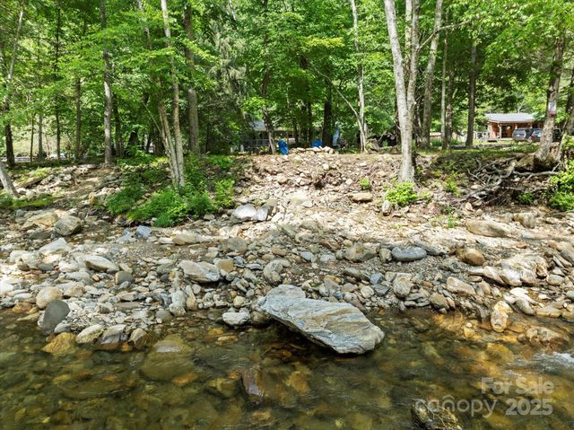 23 Mountain Meadow Lane, Canton, NC 28716