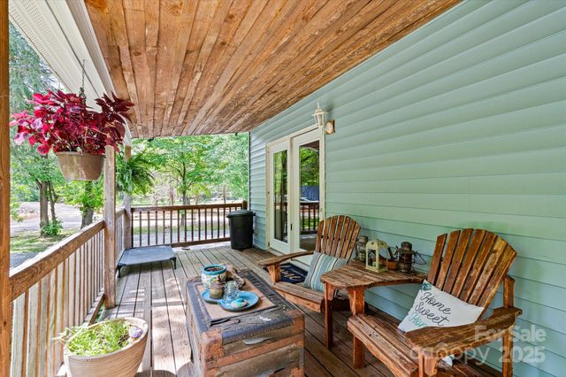 23 Mountain Meadow Lane, Canton, NC 28716