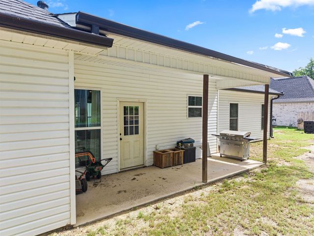 131 Wildwood Forest Road, Hot Springs, AR 71913