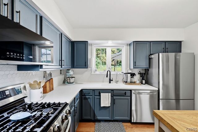 18 Westlake Avenue, Auburn, NY 13021