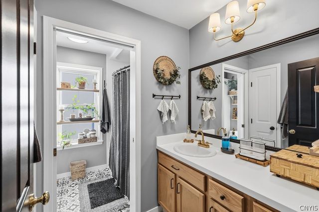18 Westlake Avenue, Auburn, NY 13021