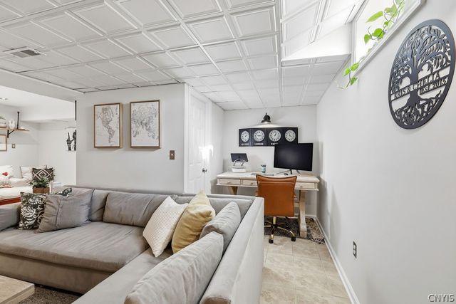 18 Westlake Avenue, Auburn, NY 13021