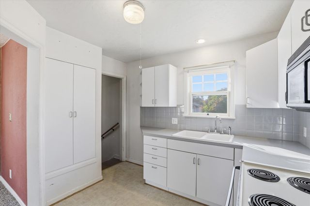419 N Felts Rd, Spokane, WA 99206