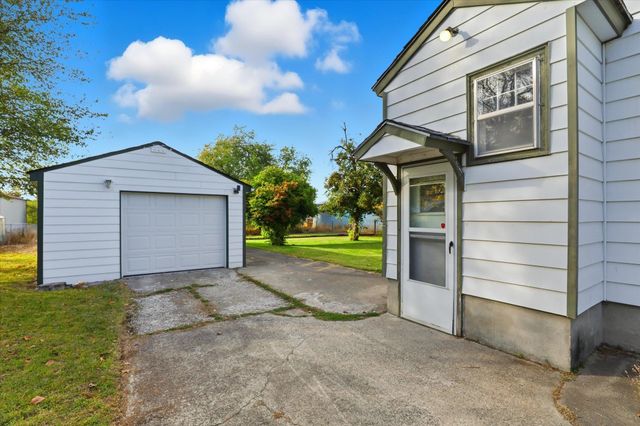 419 N Felts Rd, Spokane, WA 99206