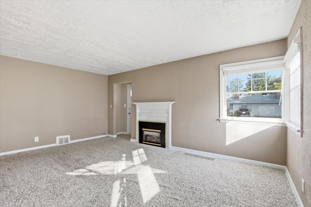 419 N Felts Rd, Spokane, WA 99206