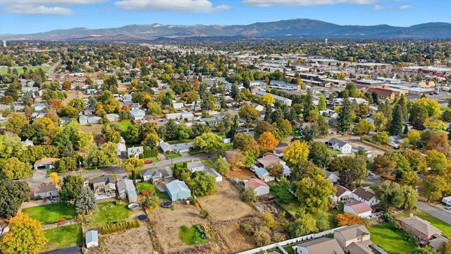 419 N Felts Rd, Spokane, WA 99206