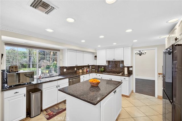 4310 Mountain Shadows, Whittier, CA 90601