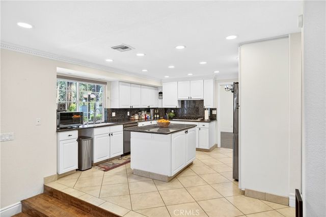 4310 Mountain Shadows, Whittier, CA 90601