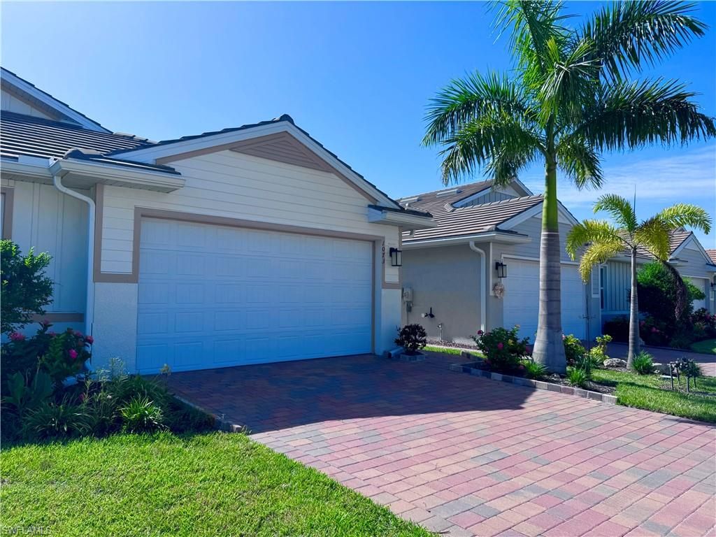 1073 Tranquil Brook DR, NAPLES, FL 34114 — exterior