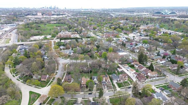926 60th STREET, Milwaukee, WI 53213