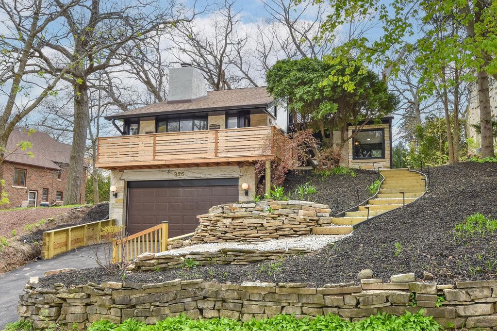 926 60th STREET, Milwaukee, WI 53213