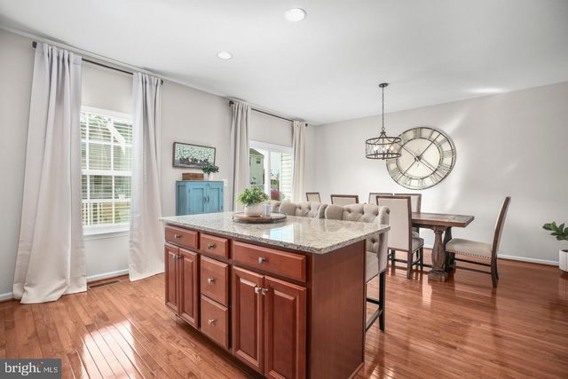 2106 HAYS ST, Fredericksburg, VA 22401