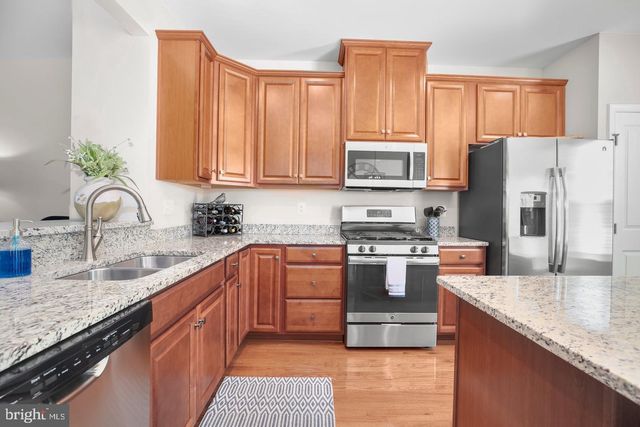 2106 HAYS ST, Fredericksburg, VA 22401