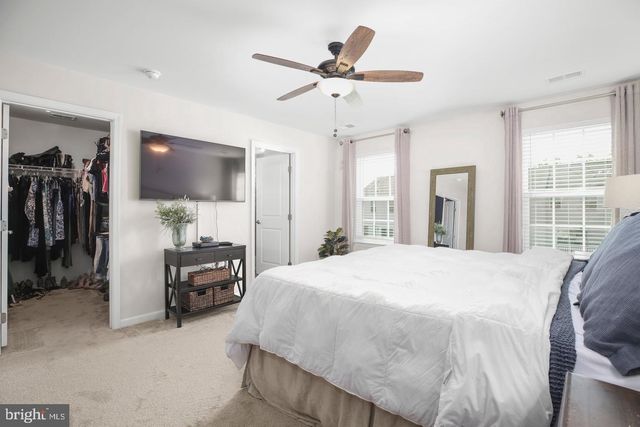 2106 HAYS ST, Fredericksburg, VA 22401