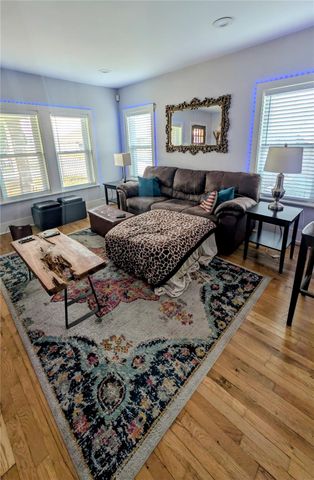 4923 Leeland Street, Houston, TX 77023