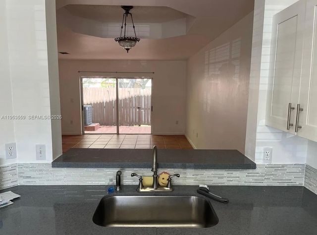 14212 SW 121st Pl 6, Miami, FL 33186