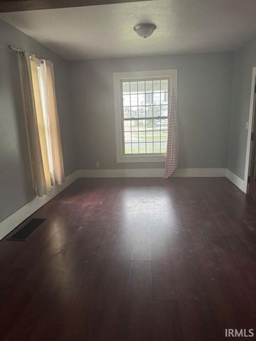 916 E Beardsley Avenue, Elkhart, IN 46514