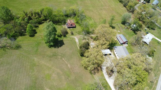 7111 Murfreesboro Hwy, Manchester, TN 37355