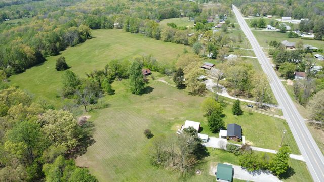 7111 Murfreesboro Hwy, Manchester, TN 37355