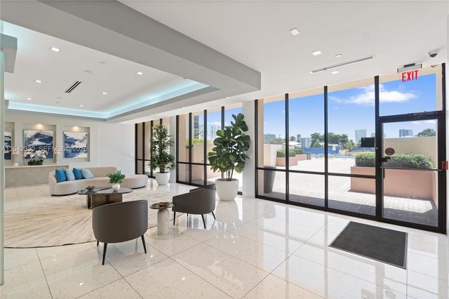 20301 W Country Club Dr 2122, Aventura, FL 33180