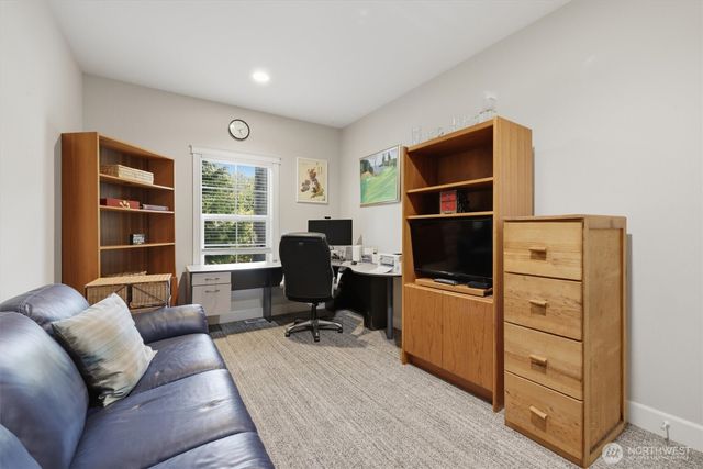 506 Azalea Avenue NE, Bainbridge Island, WA 98110