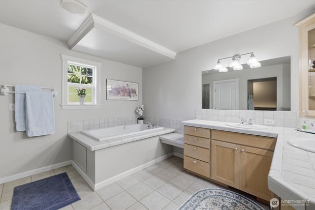 506 Azalea Avenue NE, Bainbridge Island, WA 98110