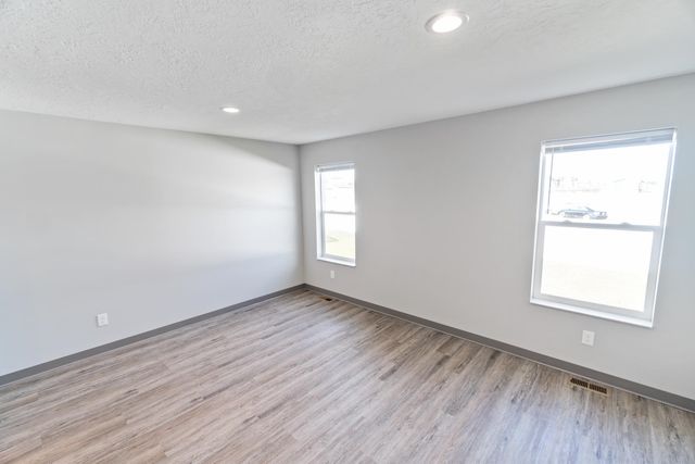 1227 N Coach Dr, Spokane Valley, WA 99016