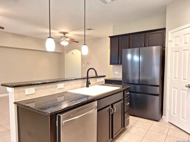 2650 LONESOME CREEK TRL, New Braunfels, TX 78130