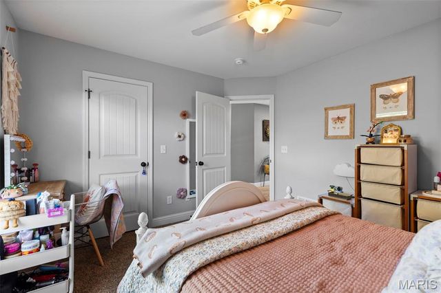 4355 Ventura Place Drive, St Louis, MO 63128