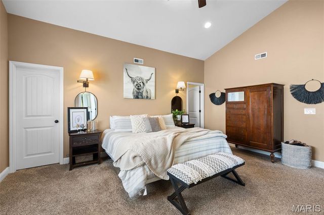 4355 Ventura Place Drive, St Louis, MO 63128