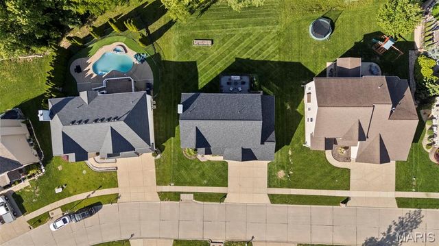 4355 Ventura Place Drive, St Louis, MO 63128