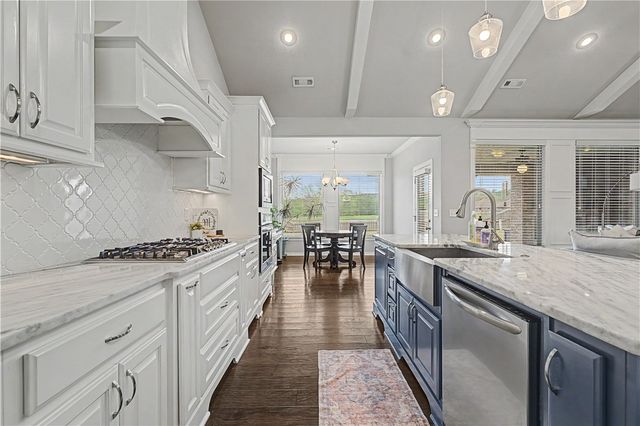 4442 W Oldham Drive, Fayetteville, AR 72704