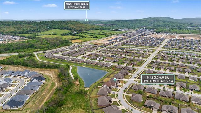 4442 W Oldham Drive, Fayetteville, AR 72704