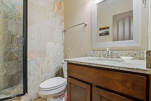 12039 EQUESTRIAN Road, El Paso, TX 79928